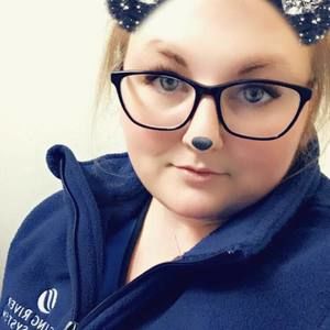 Meet your Posher, Connie